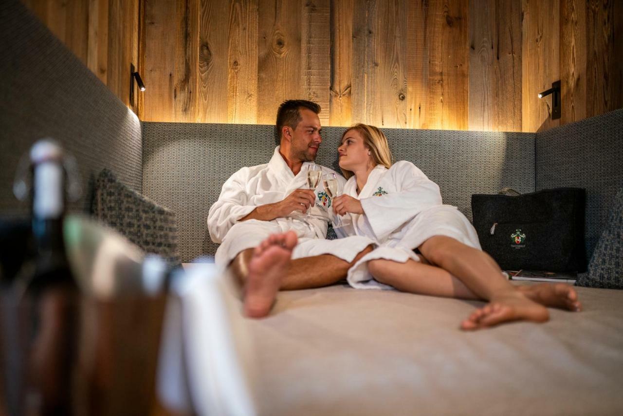 Hotel Trattlerhof Bad Kleinkirchheim Ngoại thất bức ảnh