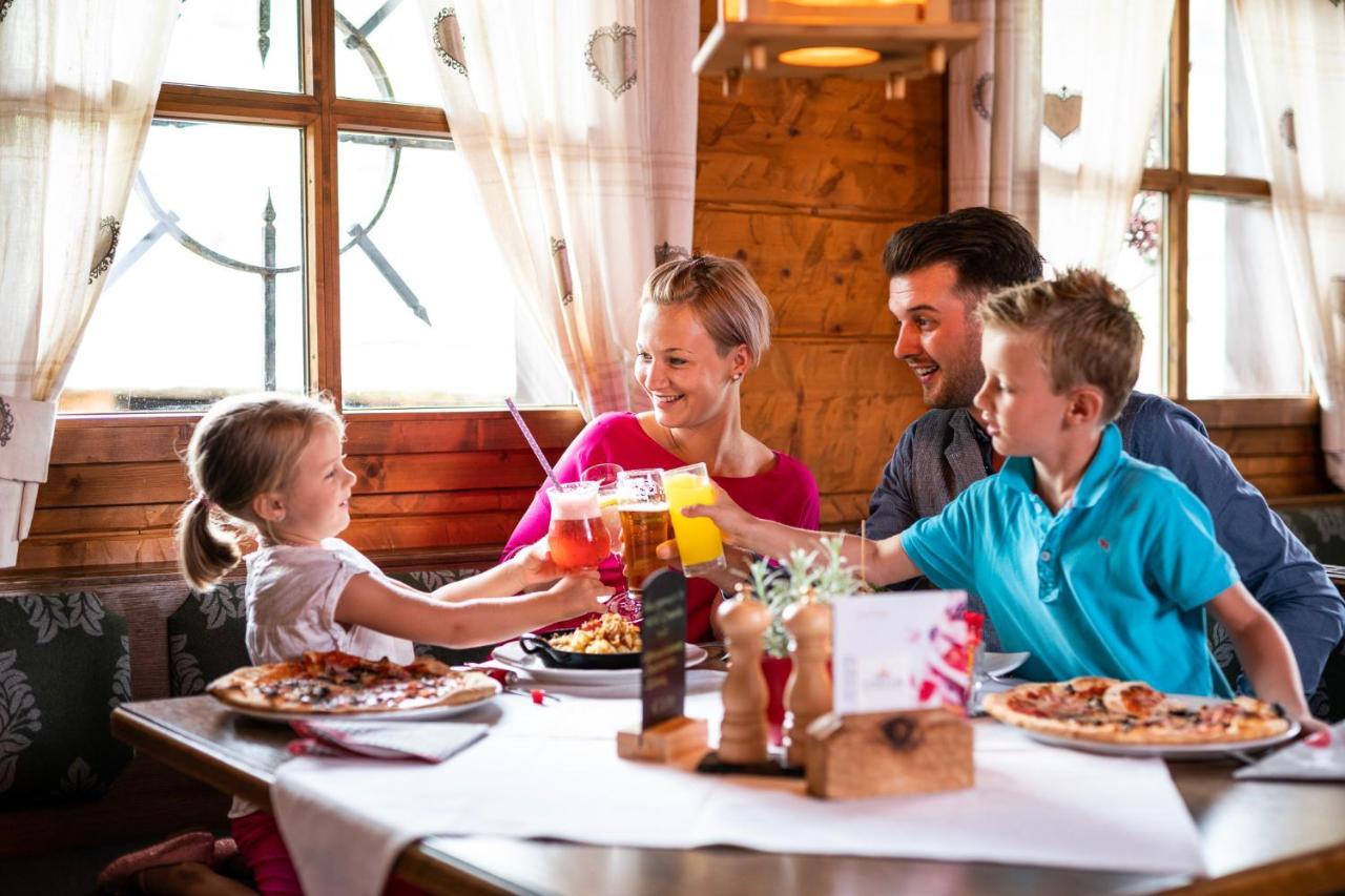 Hotel Trattlerhof Bad Kleinkirchheim Ngoại thất bức ảnh
