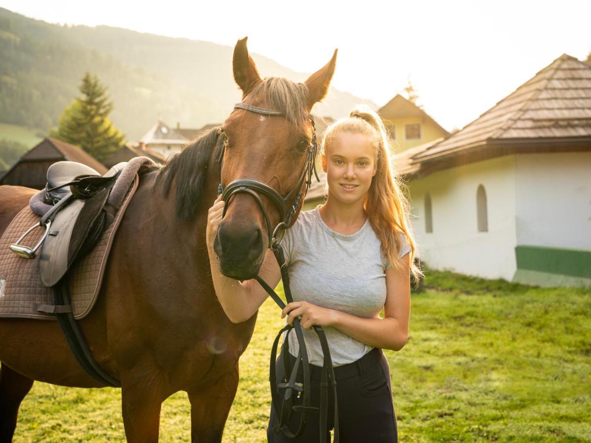 Hotel Trattlerhof Bad Kleinkirchheim Ngoại thất bức ảnh